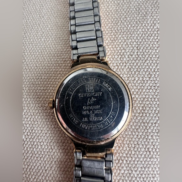 Givenchy Watch - Picture 5 of 5